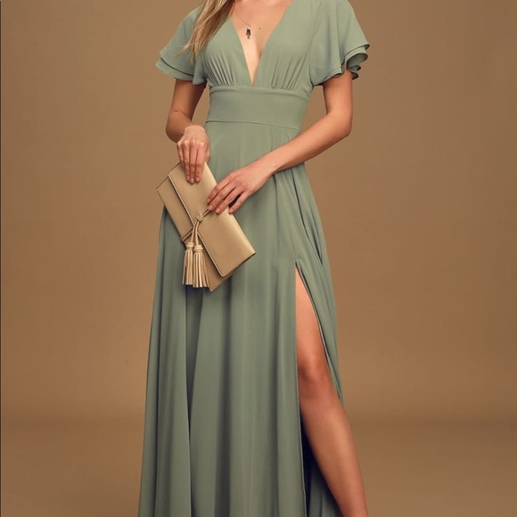 Lulus Dresses & Skirts - Lulus sage green women’s gown, NWT